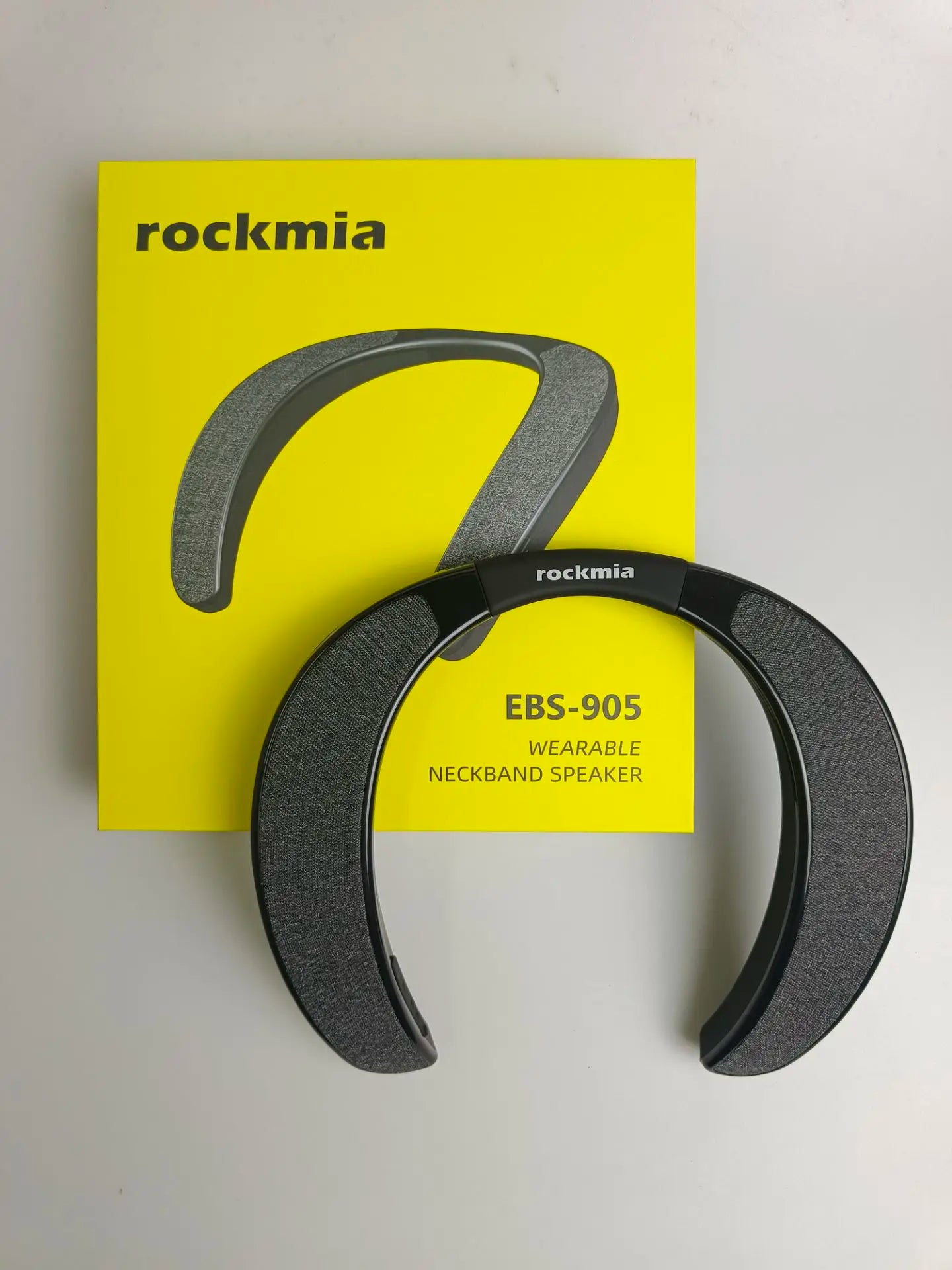 ENCEINTE PORTABLE AUTOUR DU COU ROCKMIA EBS-905 — 6W STEREO • BLUETOOTH 5.3 • ÉTANCHE • LECTEUR MP3 (TF CARD)