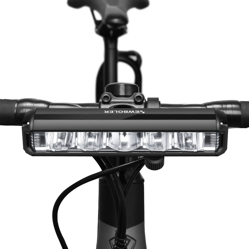 PHARE VÉLO NEWBOLER EOS640 — 6000 LUMENS • BATTERIE 8000mAh • IPX6 ÉTANCHE • MODE POWER BANK • 4 MODES — IDÉAL VTT • ROUTE • NUIT • RANDO