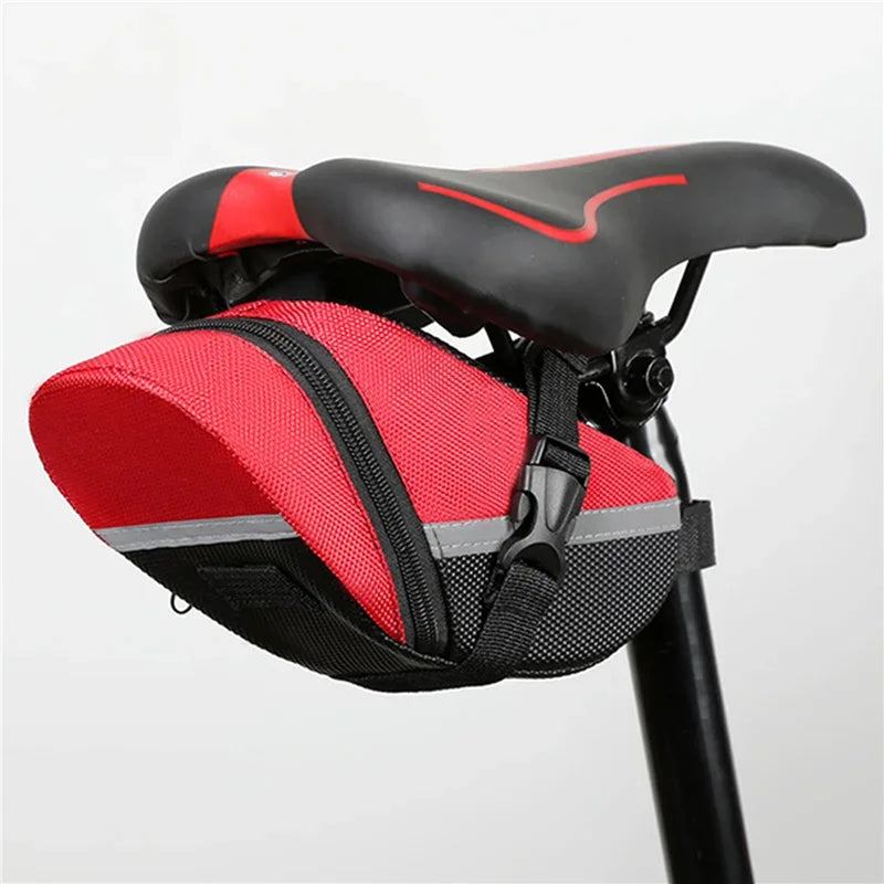 Sac de Selle Vélo Étanche en Nylon — Compartiment Outils VTT — Fixation Rapide — Léger & Résistant — Accessoire Essentiel Cycliste